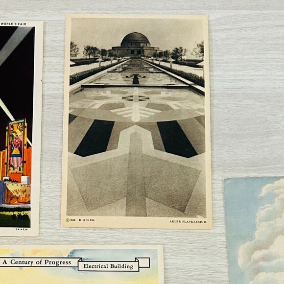 Art Deco Chicago Postcards - Picture 7 of 8
